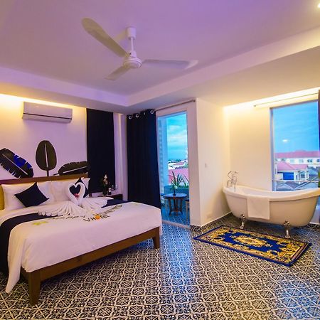 V Hotel And Apartment Siem Reap Buitenkant foto